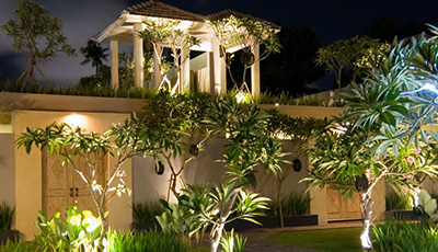 カムエラ ヴィラス スミニャック