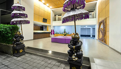 クエスト ホテル クタ