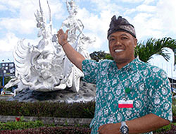 バリ王で一番人気の日本語ガイドと専用車チャーター